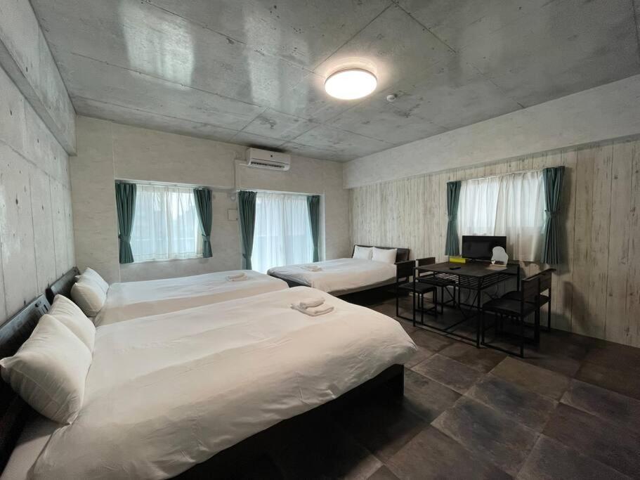 Wolf Pack Apartment 33 Осака Экстерьер фото